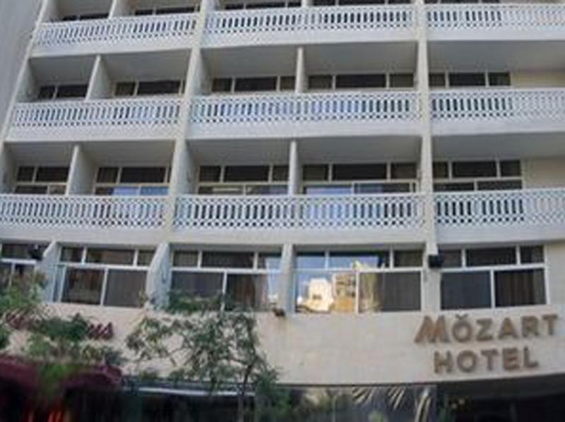 Mozart Hotel Beirut Exterior photo