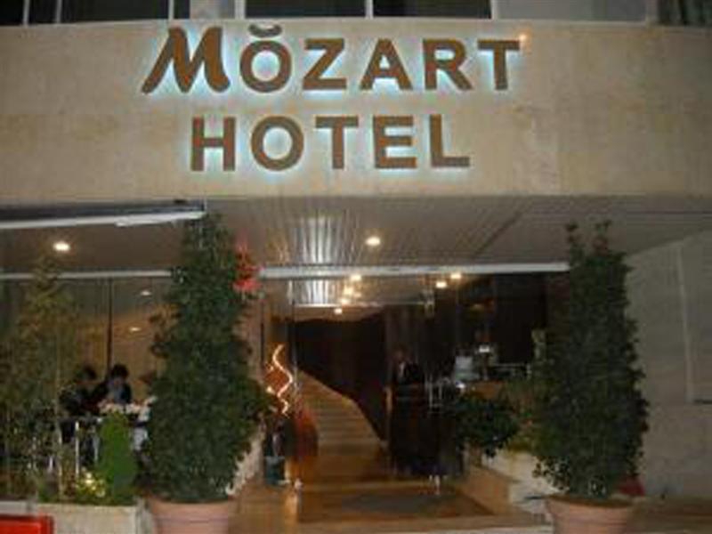 Mozart Hotel Beirut Exterior photo